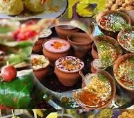 A popular Varanasi street food, Kachori Sabzi